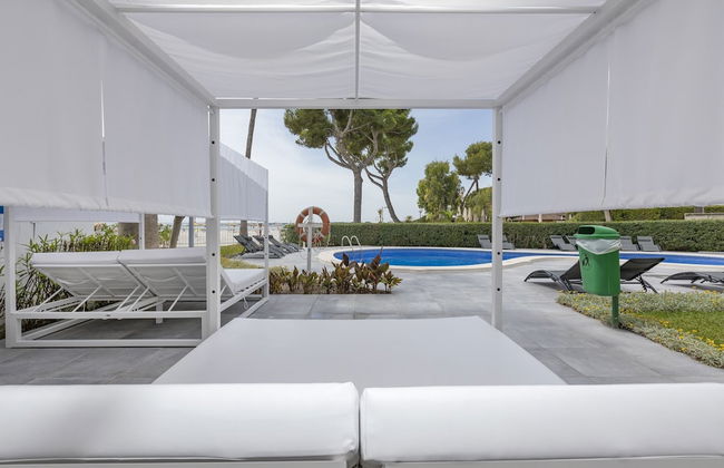 Sand Beach Apartments - Photo 34