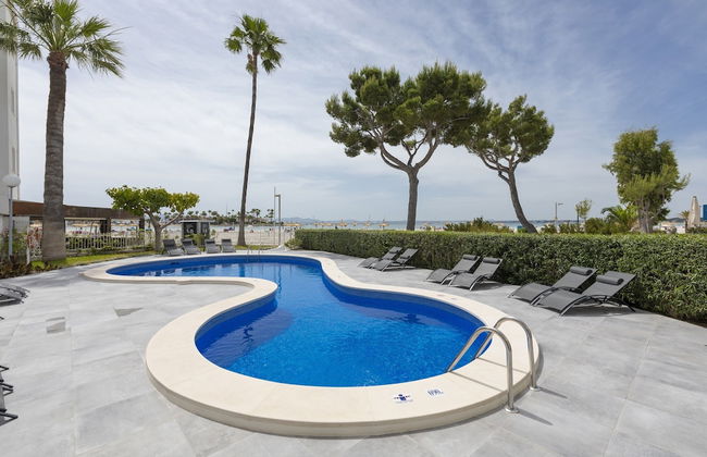 Sand Beach Apartments - Photo 23