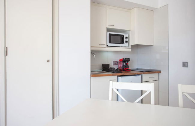 Sand Beach Apartments - Photo 15