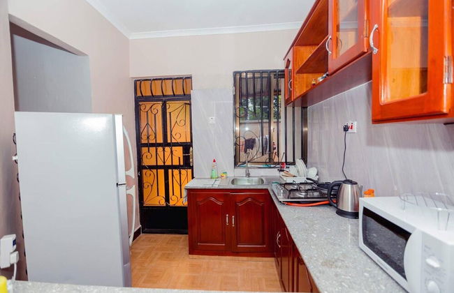 Stunning 2-bed Apartment in Moshi Town - Photo 9
