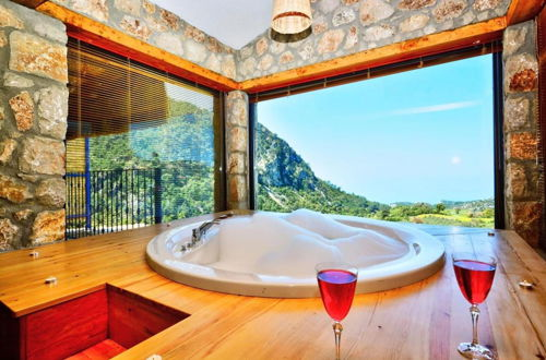 Foto 16 - Villa Monte Telmossos With Private Pool, Jakuzzi and Sea View