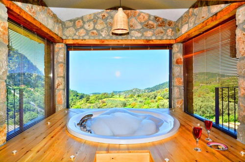 Foto 12 - Villa Monte Telmossos With Private Pool, Jakuzzi and Sea View