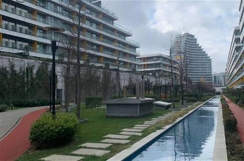 Foto 26 - Lovely 1-B Living Apt Terrace Near Mall of Istanbul