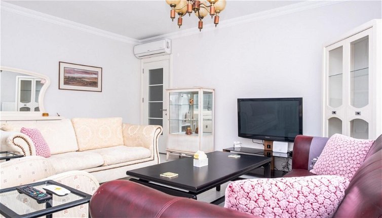 Foto 1 - Central Flat Near Trendy Attractions in Kadikoy