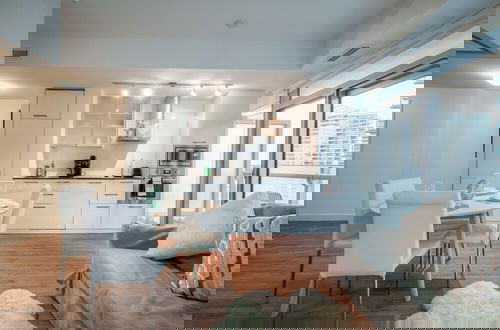 Photo 15 - Lavish Suites