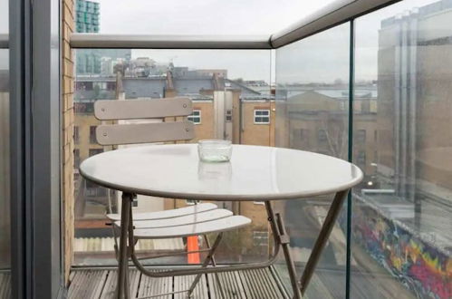 Foto 34 - Stylish & Luxurious 2 Bedroom Flat - Shoreditch