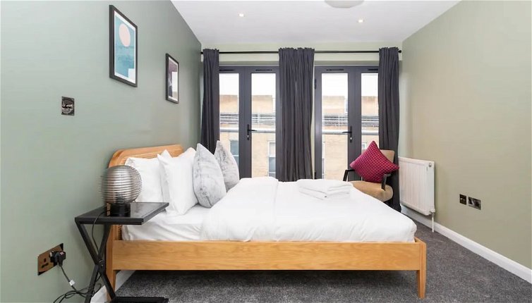 Foto 1 - Stylish & Luxurious 2 Bedroom Flat - Shoreditch