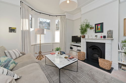 Photo 14 - Interior Designed House With Garden in North West London by Underthedoormat