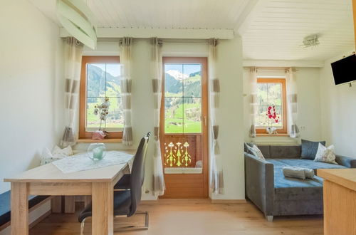 Photo 10 - Beautiful Apartment in Ramsau With Balcony