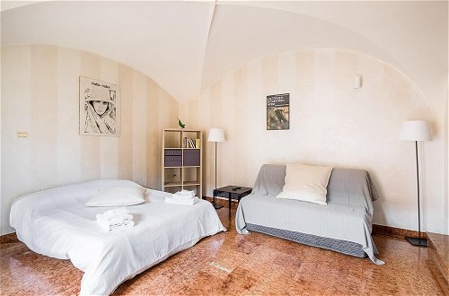 Foto 10 - Appartamento a due Passi Dalle Torri by Wonderful Italy
