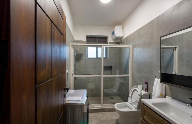 Amreena Apartments - Photo 12