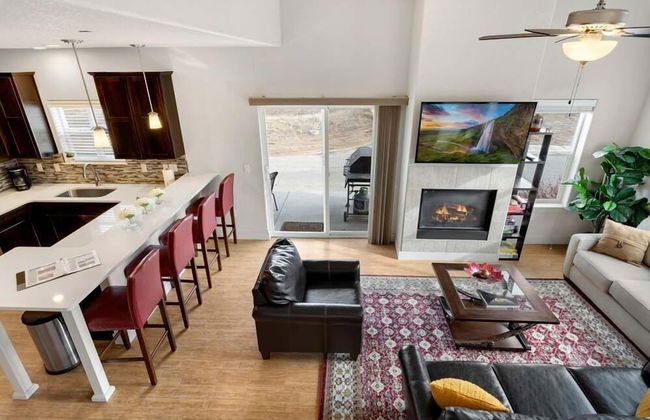 Modern Townhome Steps From the Brewery District! - Foto 14