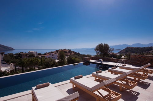 Foto 7 - Luxury Villa With Stunning Views in Agios Nikolaos