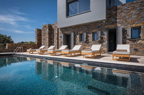 Photo 12 - Luxury Villa With Stunning Views in Agios Nikolaos