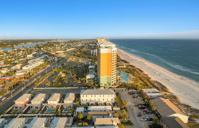 Fabulous Modern Beach House - 4br, 3.5ba: Pool/beach View & Access/balcony - Photo 61