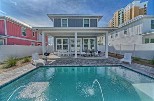 Foto 31 - Fabulous Modern Beach House - 4br, 3.5ba: Pool/beach View & Access/balcony