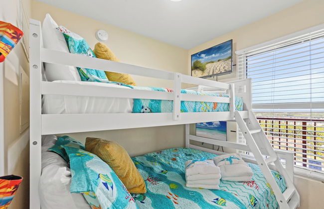 Penthouse With Beautiful Beach Views! 1 Bedroom, 2 Bathroom Penthouse! - Foto 2