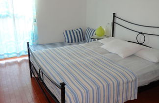 Photo 2 - Spend Your Holiday in our sea View Flat