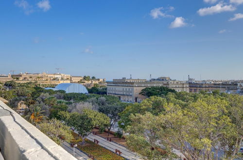 Photo 22 - Contemporary Apartment Close to Valletta