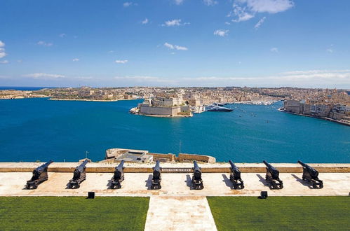 Photo 23 - Luxurious 2BR Apartment in Valletta