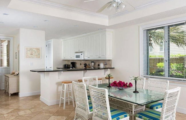 Grandview on Grace Bay - Photo 15