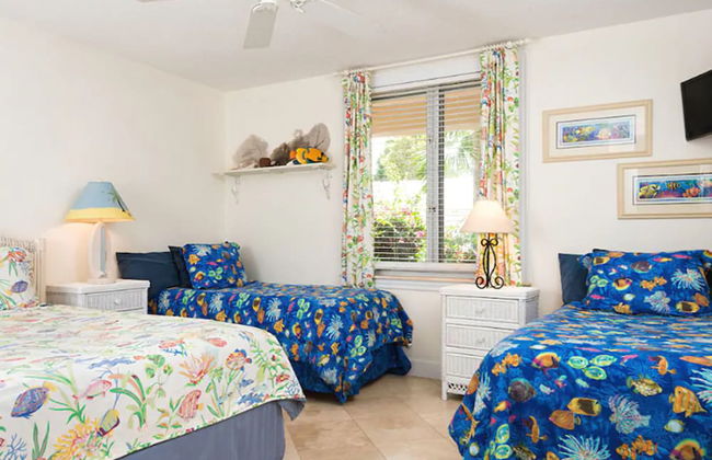 Grandview on Grace Bay - Photo 4