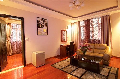 Foto 7 - Yinm Furnished Apartment