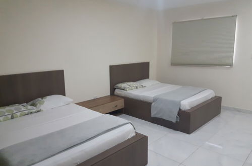 Photo 3 - Aruba Airport Zega Apartments