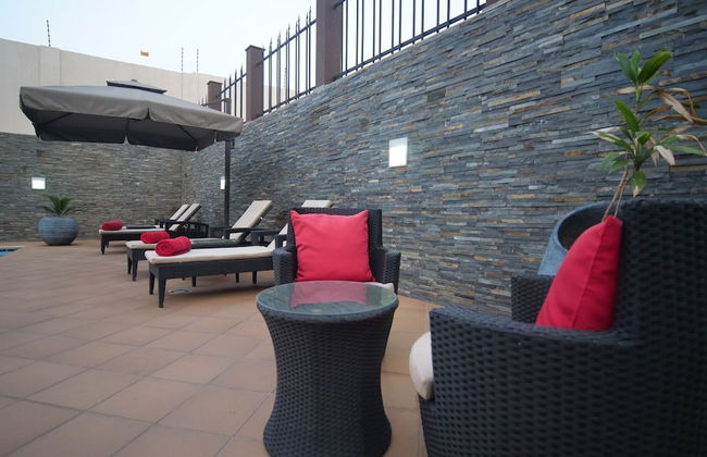 Oak Plaza Suites - Foto 41