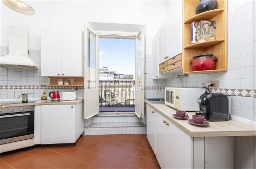 Photo 30 - Monti in Roma With 2 Bedrooms and 1 Bathrooms