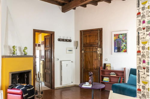 Photo 12 - Chiara in Roma With 1 Bedrooms and 1 Bathrooms