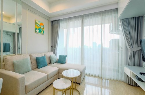 Photo 13 - Elegant And Comfy 2Br At Menteng Park Apartment