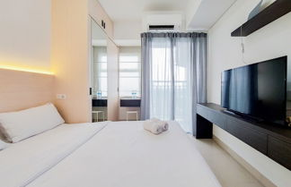 Photo 3 - Well Furnished And Simply Studio At Serpong Garden Apartment