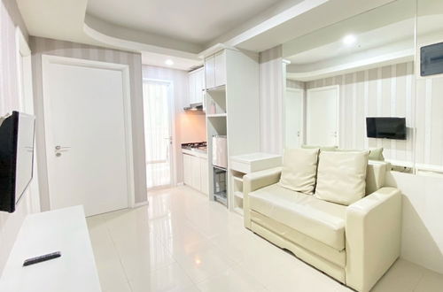 Photo 26 - Spacious And Minimalist 2Br Apartment At Parahyangan Residence