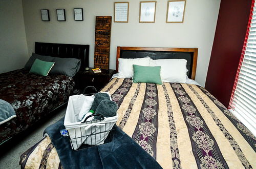 Photo 21 - 4 - Bed home, w/ Cali King Bed - 12 mins. to DTWN