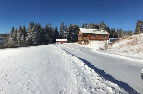 Photo 2 - Gorgeous Lake Front Real Log Home Snowmobile