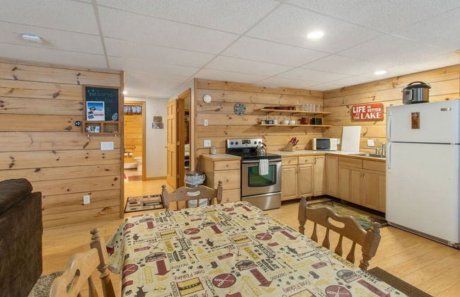Waterfront 3BR Hunting Ice Fishing Foliage Moose - Foto 20
