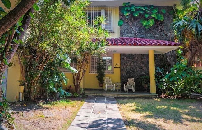 Villa in Havana with swimming pool and garden - Foto 1