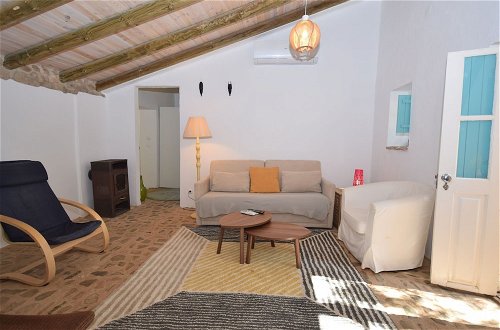Foto 13 - Authentic yet Modern Villa and Cottage With Pool Near Loule, Ideal for Families