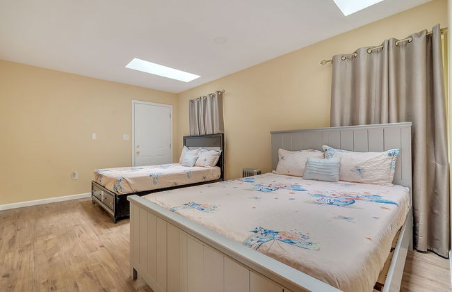 Holiday Home Near Lake and Pool - Photo 2