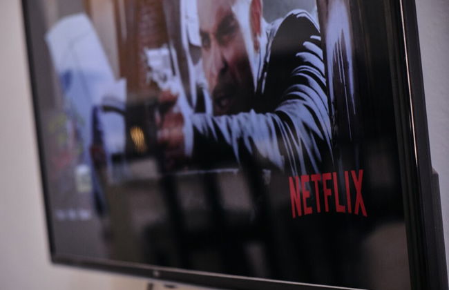 Lujoso Apto WIFI Gratis Balcon y Jacuzzi - Foto 19