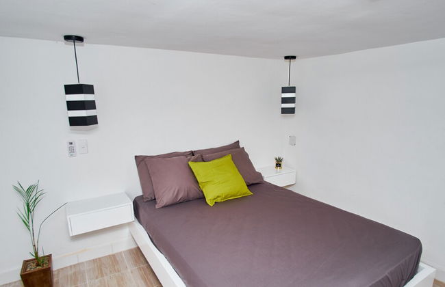 Lujoso Apto WIFI Gratis Balcon y Jacuzzi - Foto 8