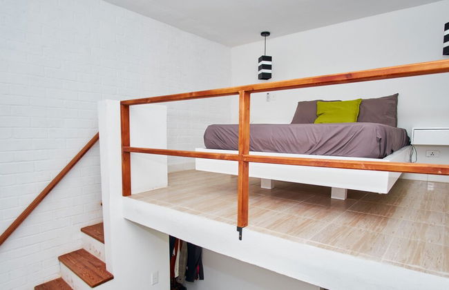 Lujoso Apto WIFI Gratis Balcon y Jacuzzi - Foto 16