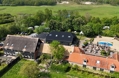 Photo 17 - Cozy Holiday Home in Vrouwenpolder Close to the Beach