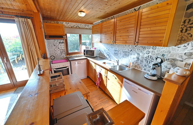Beautiful Chalet With a Garden - Foto 11