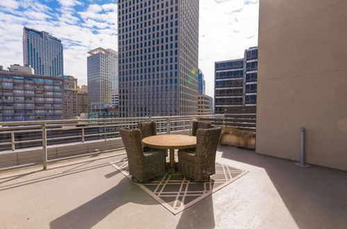 Photo 19 - Spacious Modern Condo near French Quarter