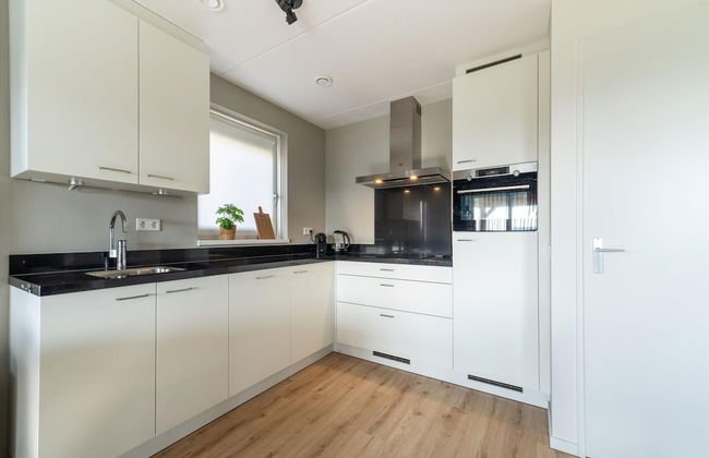 Holiday Home in Scherpenisse Near Oosterschelde - Photo 15