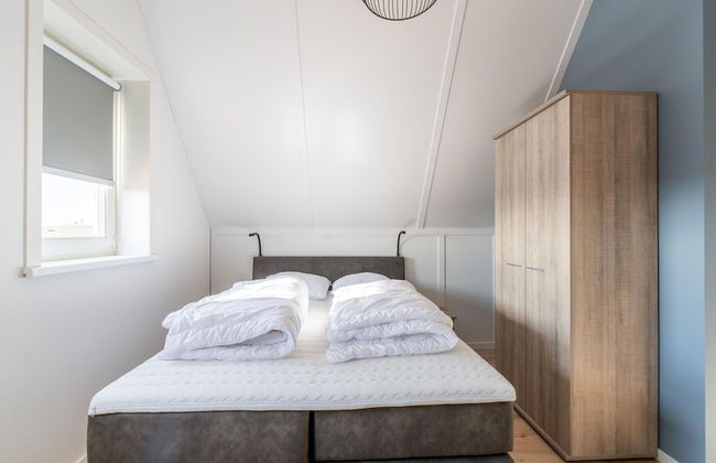 Holiday Home in Scherpenisse Near Oosterschelde - Photo 11