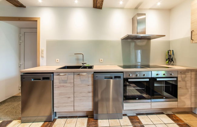 Vacation Home With BBQ Near Hotton - Foto 7