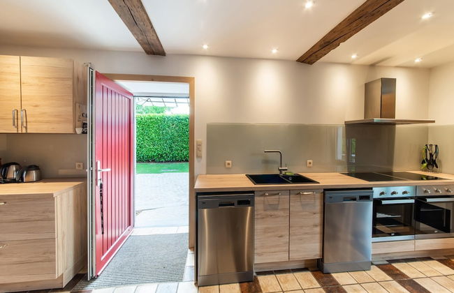 Vacation Home With BBQ Near Hotton - Foto 4